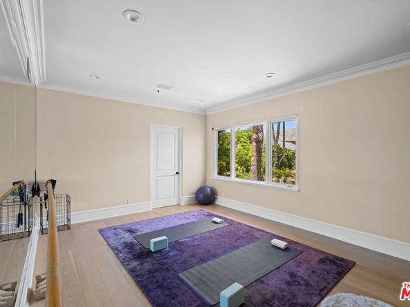 7160 Dume Drive, Malibu CA 90265