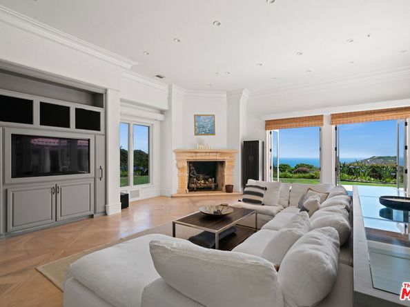 7160 Dume Drive, Malibu CA 90265