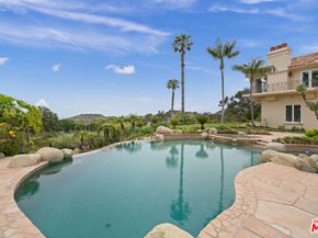 7160 Dume Drive, Malibu CA 90265