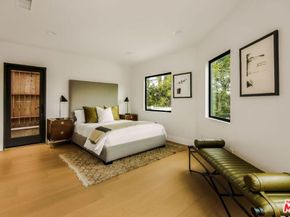 8921 Appian Way, Los Angeles CA 90046
