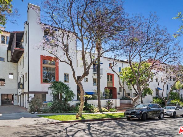 1414 N Harper Avenue 4, West Hollywood CA 90046