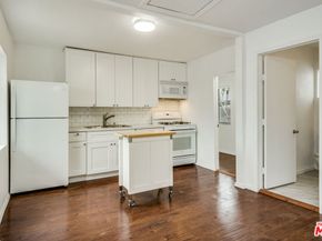 1742 W 36th Street, Los Angeles CA 90018