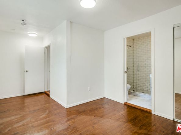 1742 W 36th Street, Los Angeles CA 90018