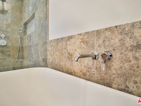 6427 Hedding Street, Los Angeles CA 90045