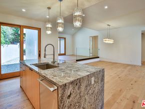 6427 Hedding Street, Los Angeles CA 90045