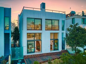 5106 Pacific Avenue, Marina Del Rey CA 90292