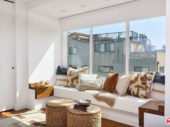 5106 Pacific Avenue, Marina Del Rey CA 90292