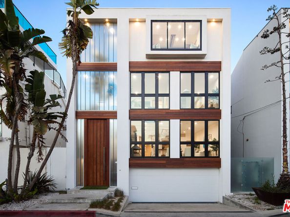 5106 Pacific Avenue, Marina Del Rey CA 90292