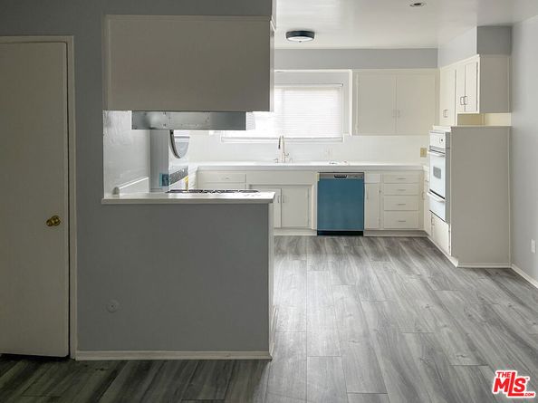 2250 N Frederic Street, Burbank CA 91504