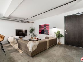1046 Princeton Drive 105, Marina Del Rey CA 90292