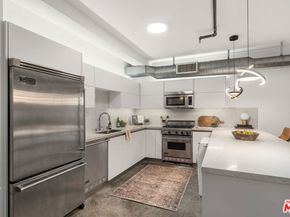 1046 Princeton Drive 105, Marina Del Rey CA 90292
