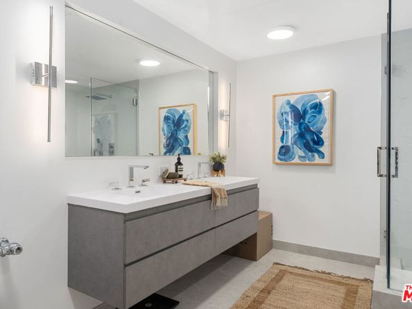 1046 Princeton Drive 105, Marina Del Rey CA 90292