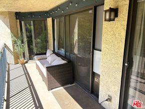 4589 Via Marisol 257, Los Angeles CA 90042