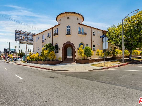 5320 W Olympic Boulevard, Los Angeles CA 90036