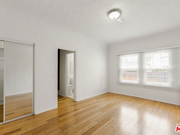 5320 W Olympic Boulevard, Los Angeles CA 90036