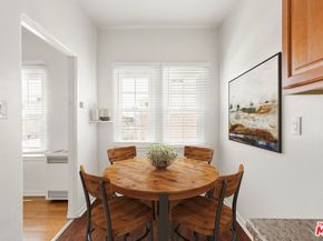 5320 W Olympic Boulevard, Los Angeles CA 90036