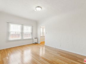 5320 W Olympic Boulevard, Los Angeles CA 90036