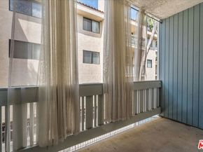 8162 Manitoba Street 209, Playa Del Rey CA 90293