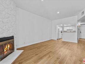 8162 Manitoba Street 209, Playa Del Rey CA 90293