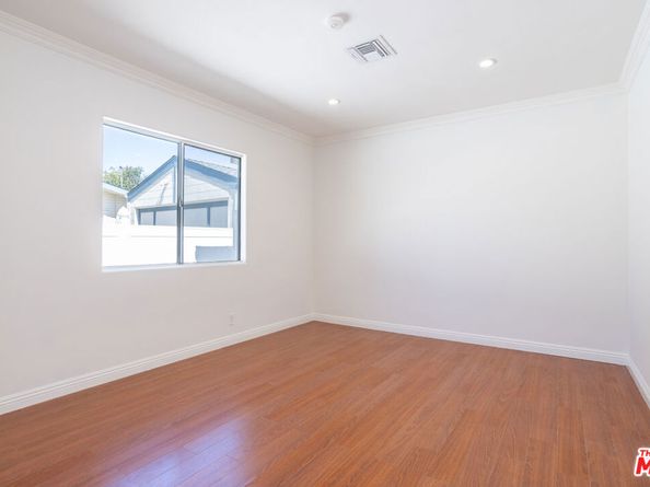 15065 Vose Street, Van Nuys CA 91405