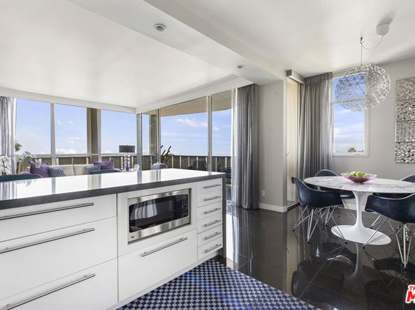 4455 Los Feliz Boulevard 907, Los Angeles CA 90027