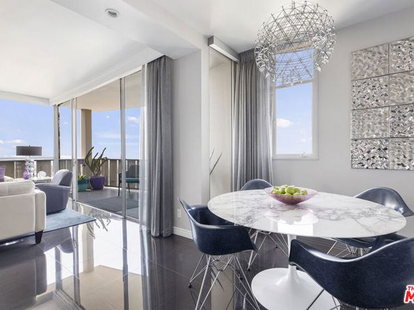 4455 Los Feliz Boulevard 907, Los Angeles CA 90027