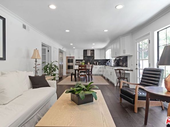 1060 Chantilly Road, Los Angeles CA 90077