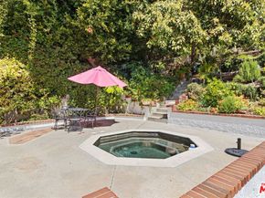 1060 Chantilly Road, Los Angeles CA 90077