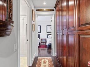 1060 Chantilly Road, Los Angeles CA 90077