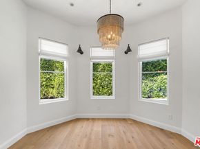 530 N Alta Vista Boulevard, Los Angeles CA 90036