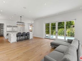 530 N Alta Vista Boulevard, Los Angeles CA 90036