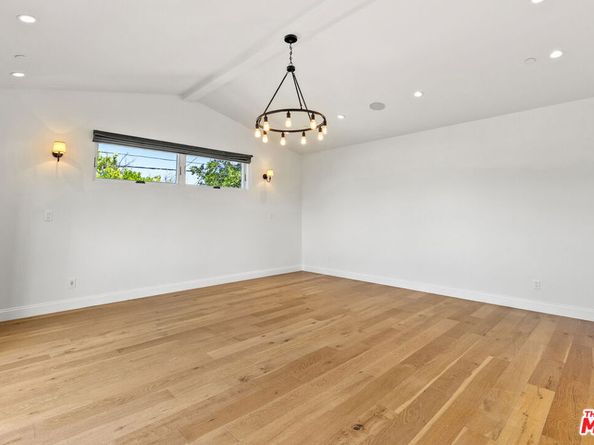 530 N Alta Vista Boulevard, Los Angeles CA 90036