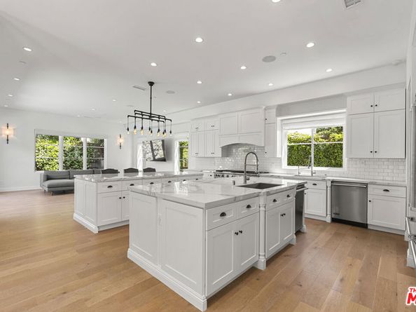 530 N Alta Vista Boulevard, Los Angeles CA 90036