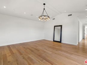 530 N Alta Vista Boulevard, Los Angeles CA 90036