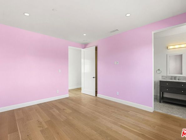 530 N Alta Vista Boulevard, Los Angeles CA 90036