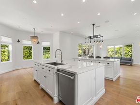 530 N Alta Vista Boulevard, Los Angeles CA 90036