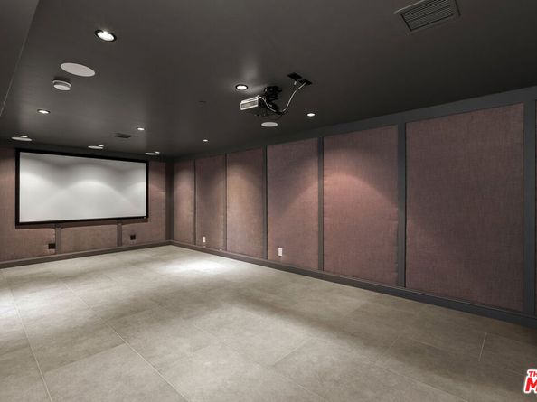 530 N Alta Vista Boulevard, Los Angeles CA 90036