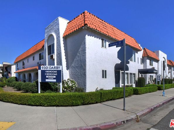 9301 Darby Avenue, Northridge CA 91325