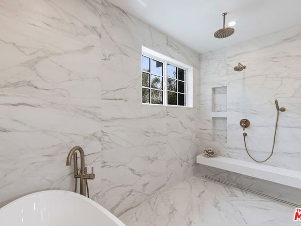 908 Rosecrans Avenue, Manhattan Beach CA 90266