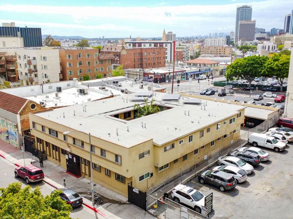 685 S Coronado Street, Los Angeles CA 90057