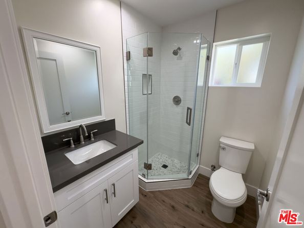 1324 W 30th Street, Los Angeles CA 90007