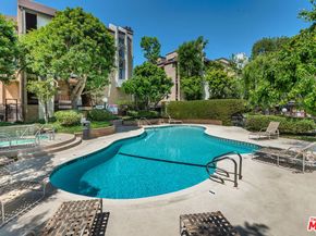 8110 Manitoba Street 109, Playa Del Rey CA 90293