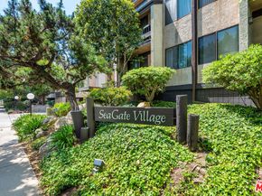 8110 Manitoba Street 109, Playa Del Rey CA 90293