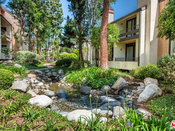 8110 Manitoba Street 109, Playa Del Rey CA 90293