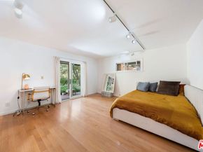 22760 Chamera Lane, Topanga CA 90290