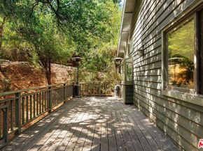 22760 Chamera Lane, Topanga CA 90290