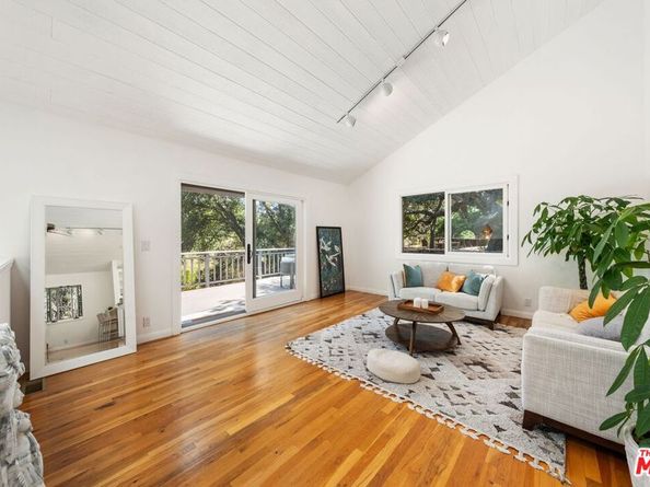 22760 Chamera Lane, Topanga CA 90290