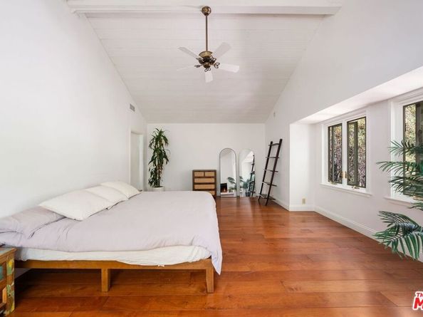 22760 Chamera Lane, Topanga CA 90290