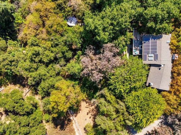 22760 Chamera Lane, Topanga CA 90290