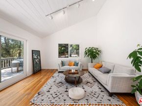 22760 Chamera Lane, Topanga CA 90290